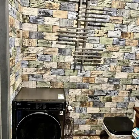 Apartment Sebastian Harper Apat New *